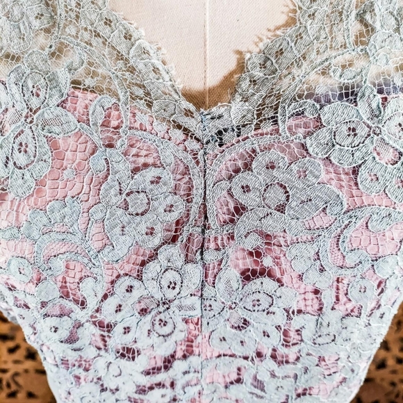 Vintage 1950s Powder Blue Lace Formal Cocktail Pencil Wiggle Dress - Picture 4 of 8